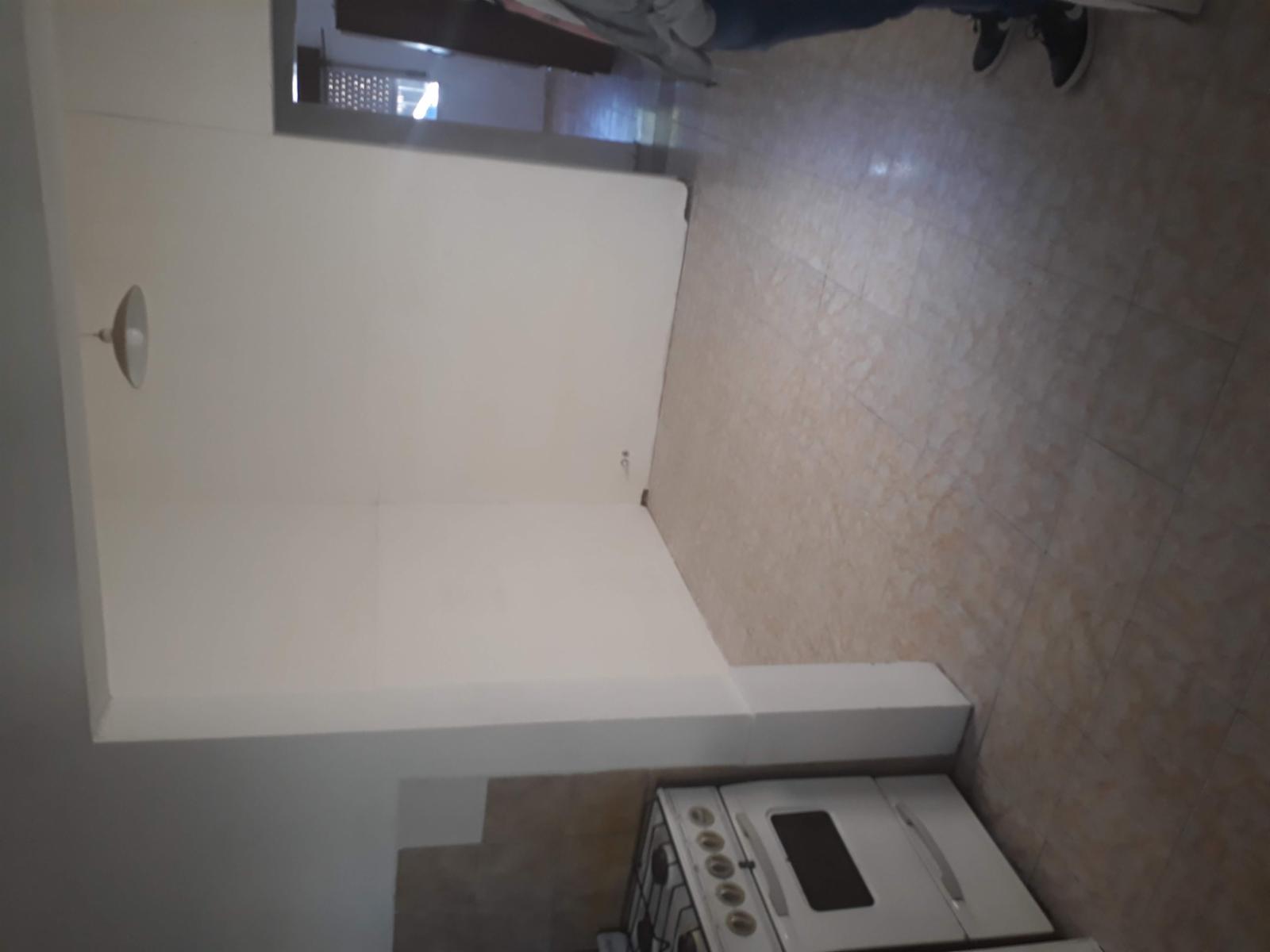 PRESIDENTE ALESSANDRI N° 1040 · Morón — foto 10