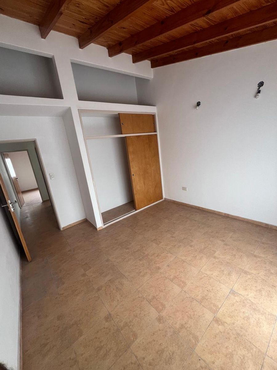 Gral. Pico 127 · La Matanza — foto 13