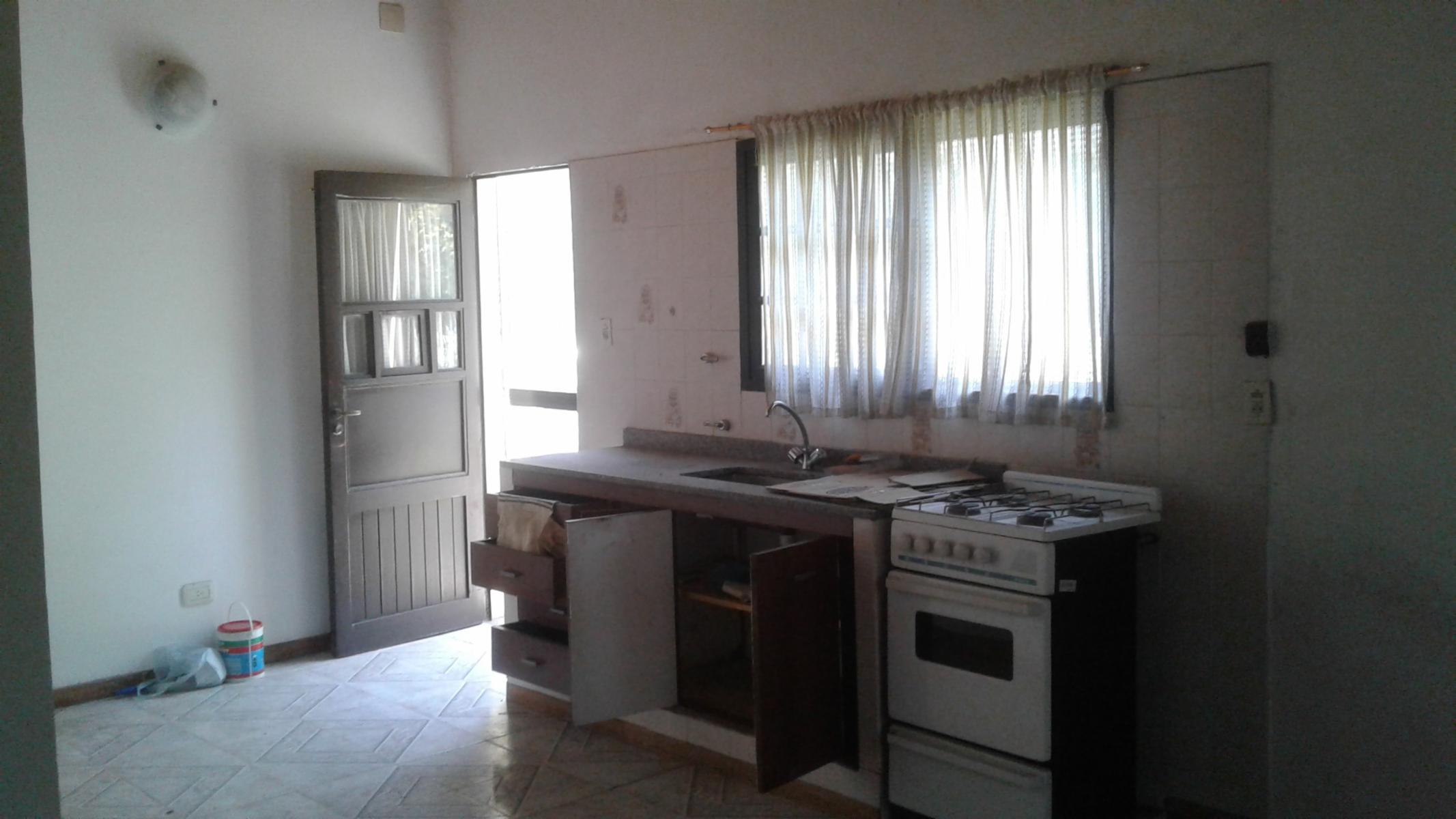 Bynnon 2200 · Almirante Brown — foto 3