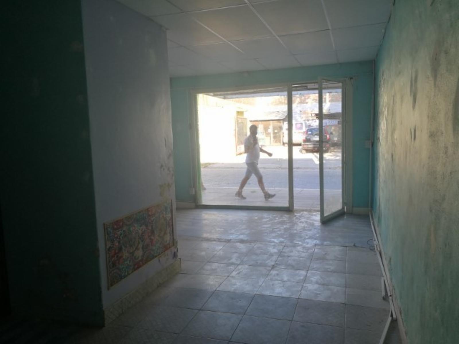 JOSE DE SAN MARTIN 3175 · Merlo — foto 4