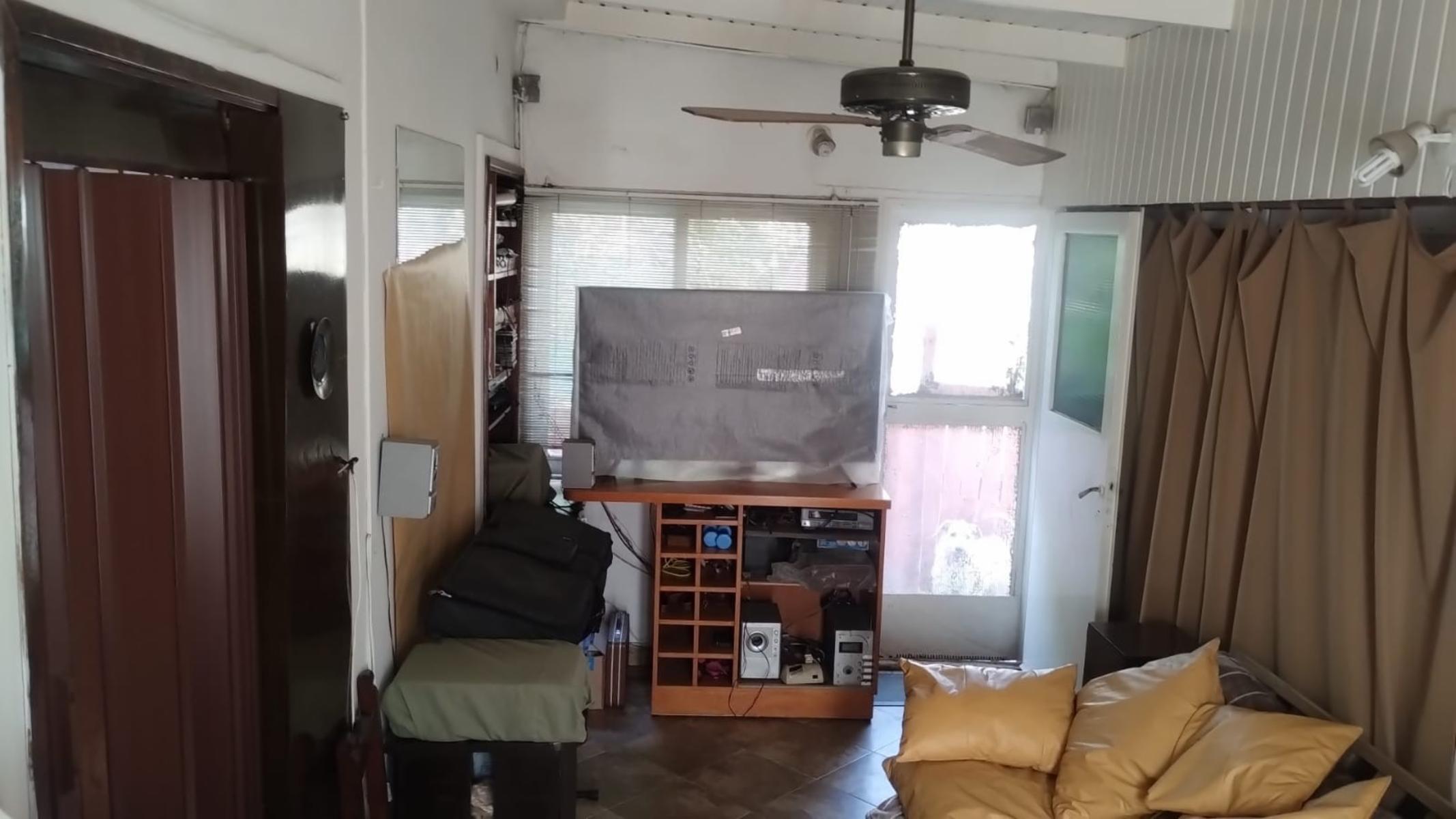 CALLE 8 234 · Escobar — foto 7