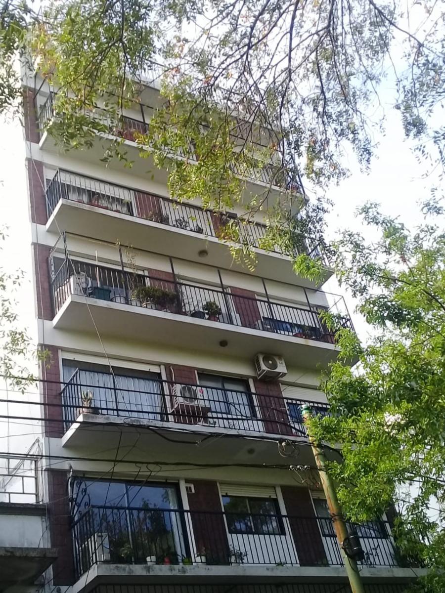 Ramon Falcon 6700 · Liniers — foto 9