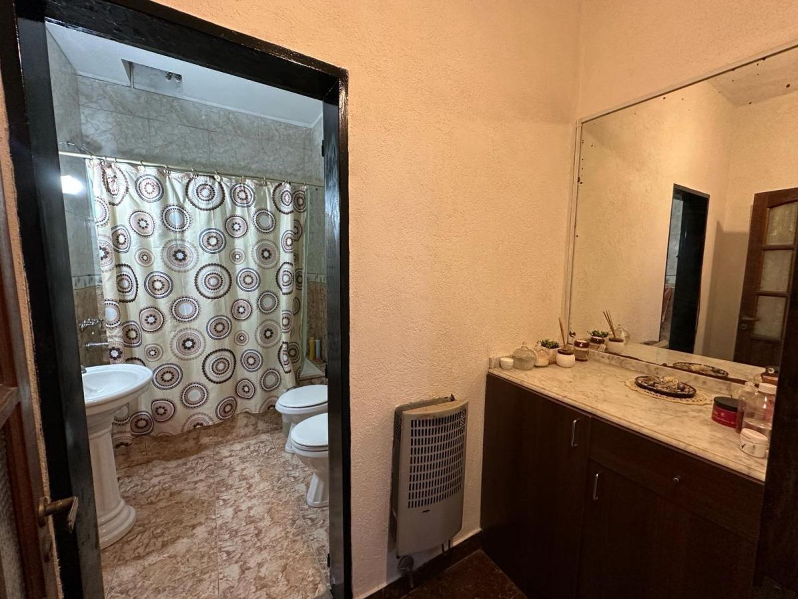 HUAURA 880 · Morón — foto 27