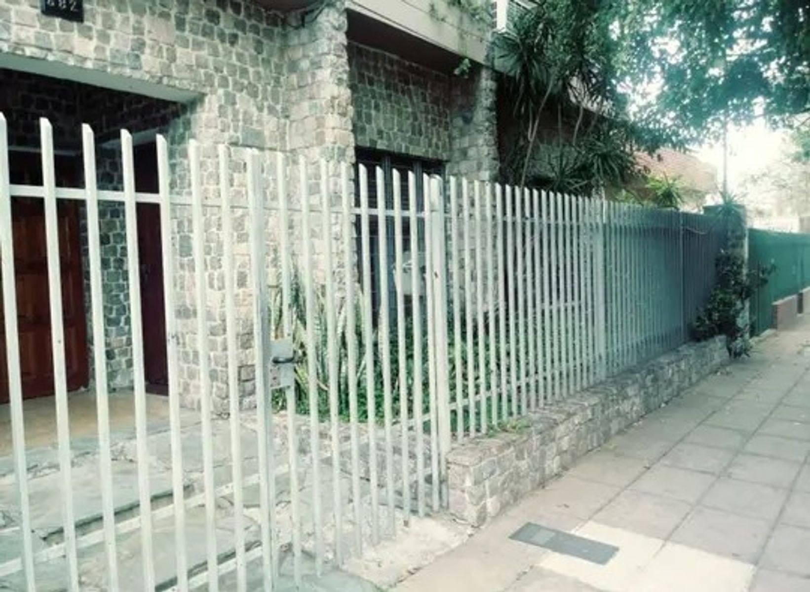 HUAURA 880 · Morón — foto 9