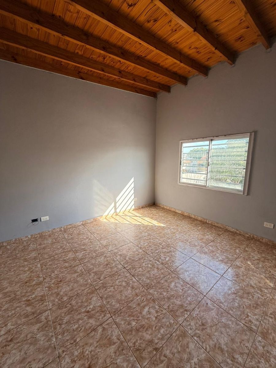 BERGAMINI 1753 · Hurlingham — foto 3