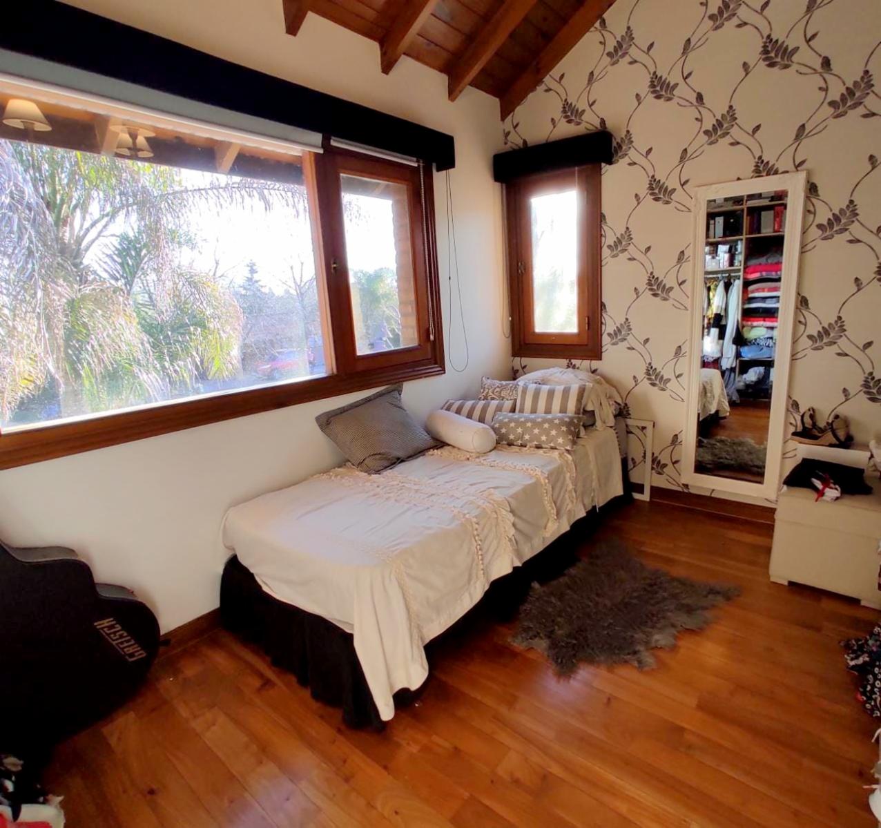 Carola lorenzini 4951 · Moreno — foto 12