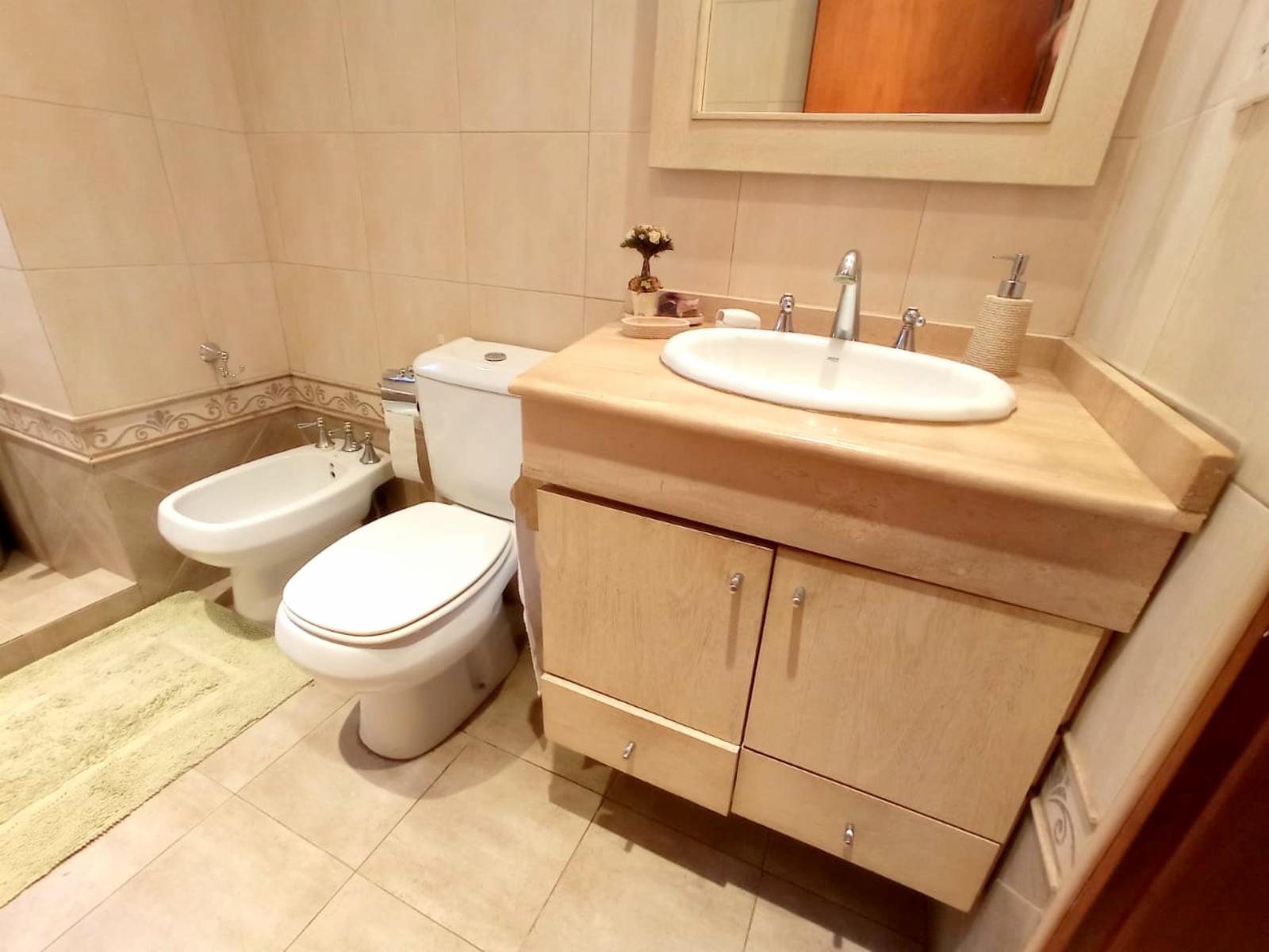 Carola lorenzini 4951 · Moreno — foto 49