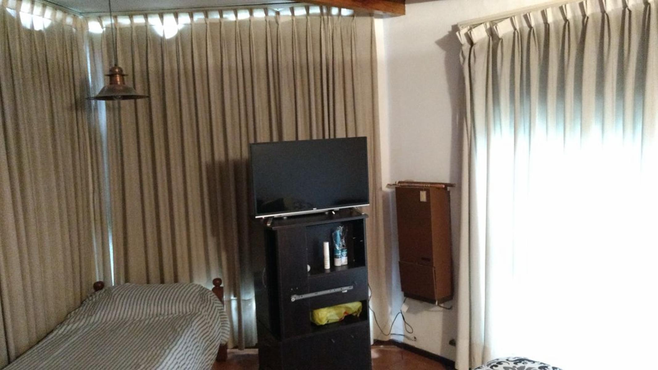 Julian Balbin 4280 · Ituzaingó — foto 20
