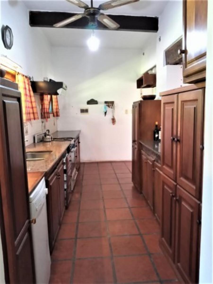 AVENIDA ARGENTINA 527 · Colón — foto 18