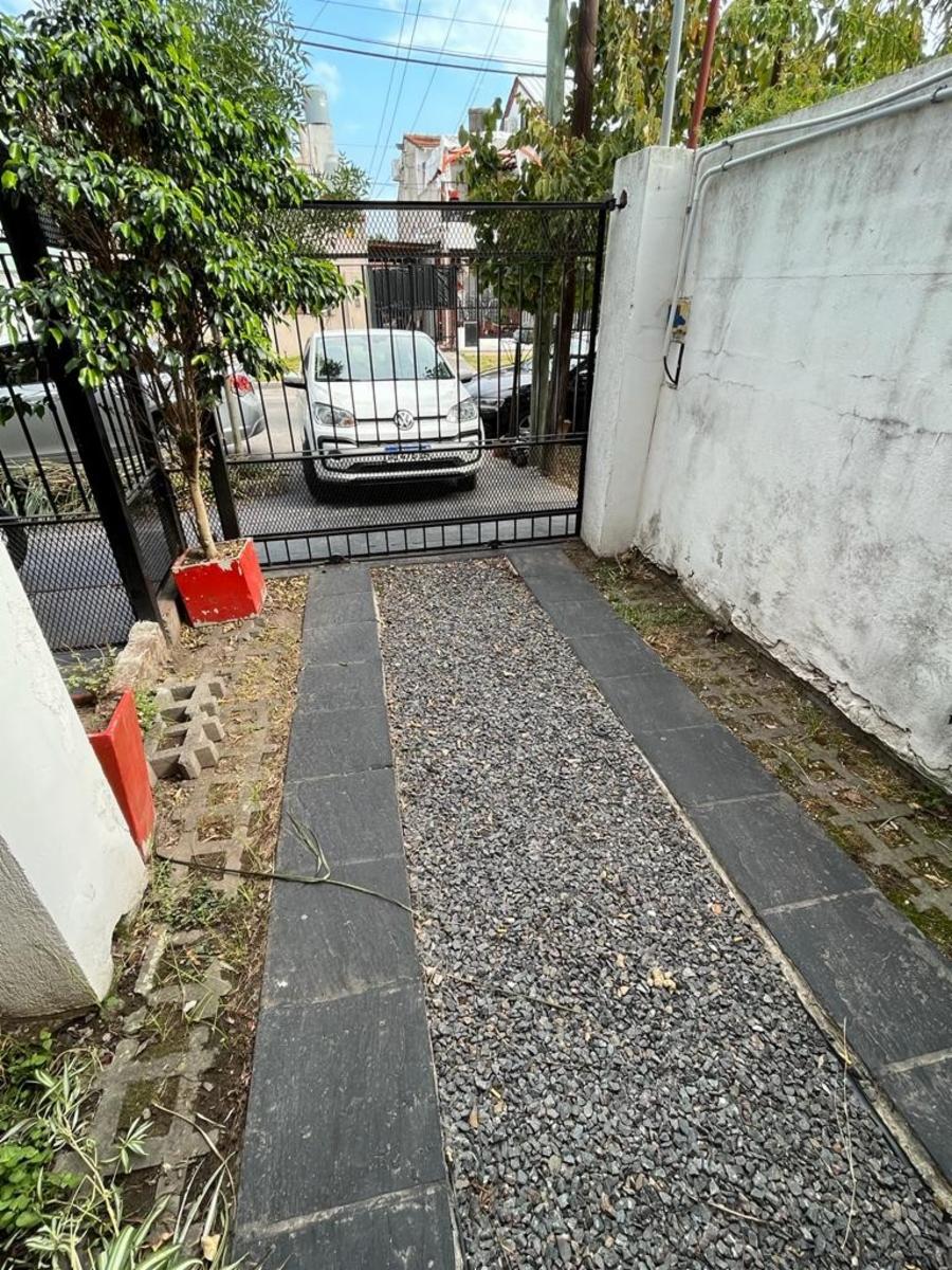 BENITO VILLANUEVA 3317 · Morón — foto 3