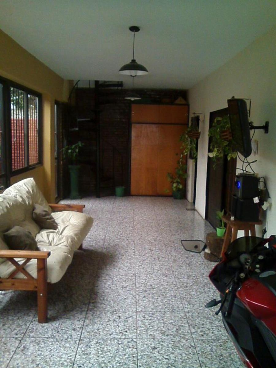 Mármol 741 · San Miguel — foto 6
