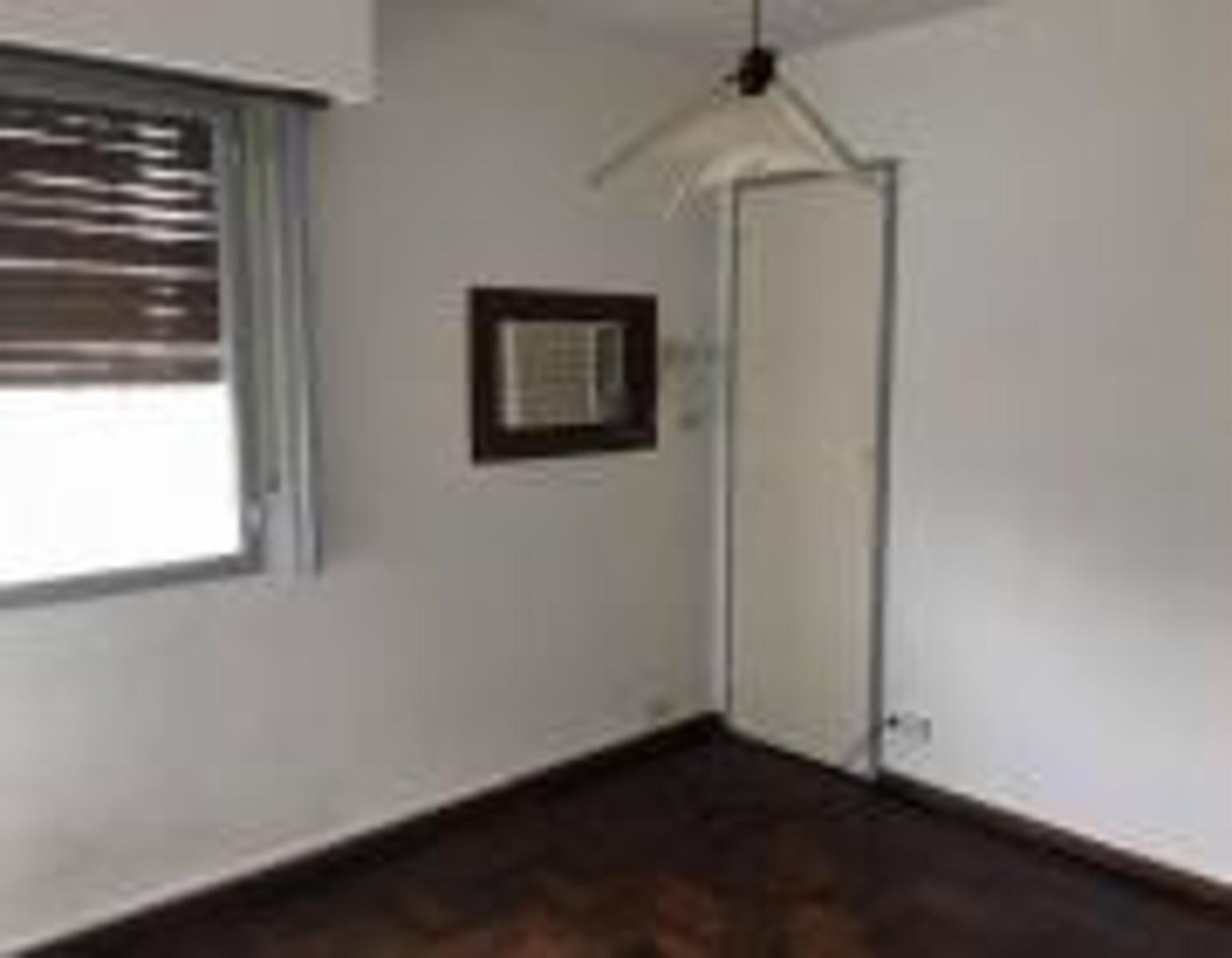 Aguero 449 · Morón — foto 9