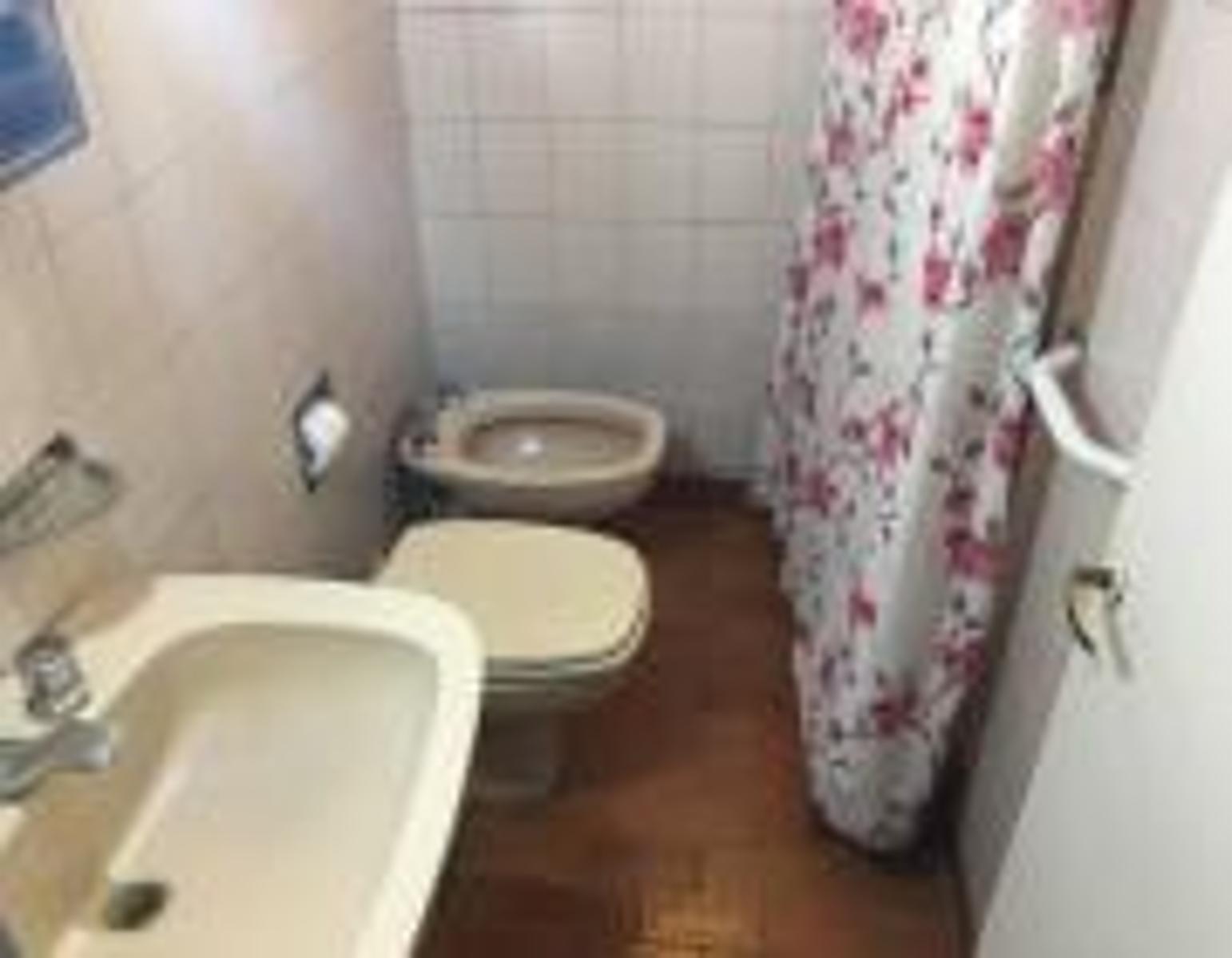 Aguero 449 · Morón — foto 10