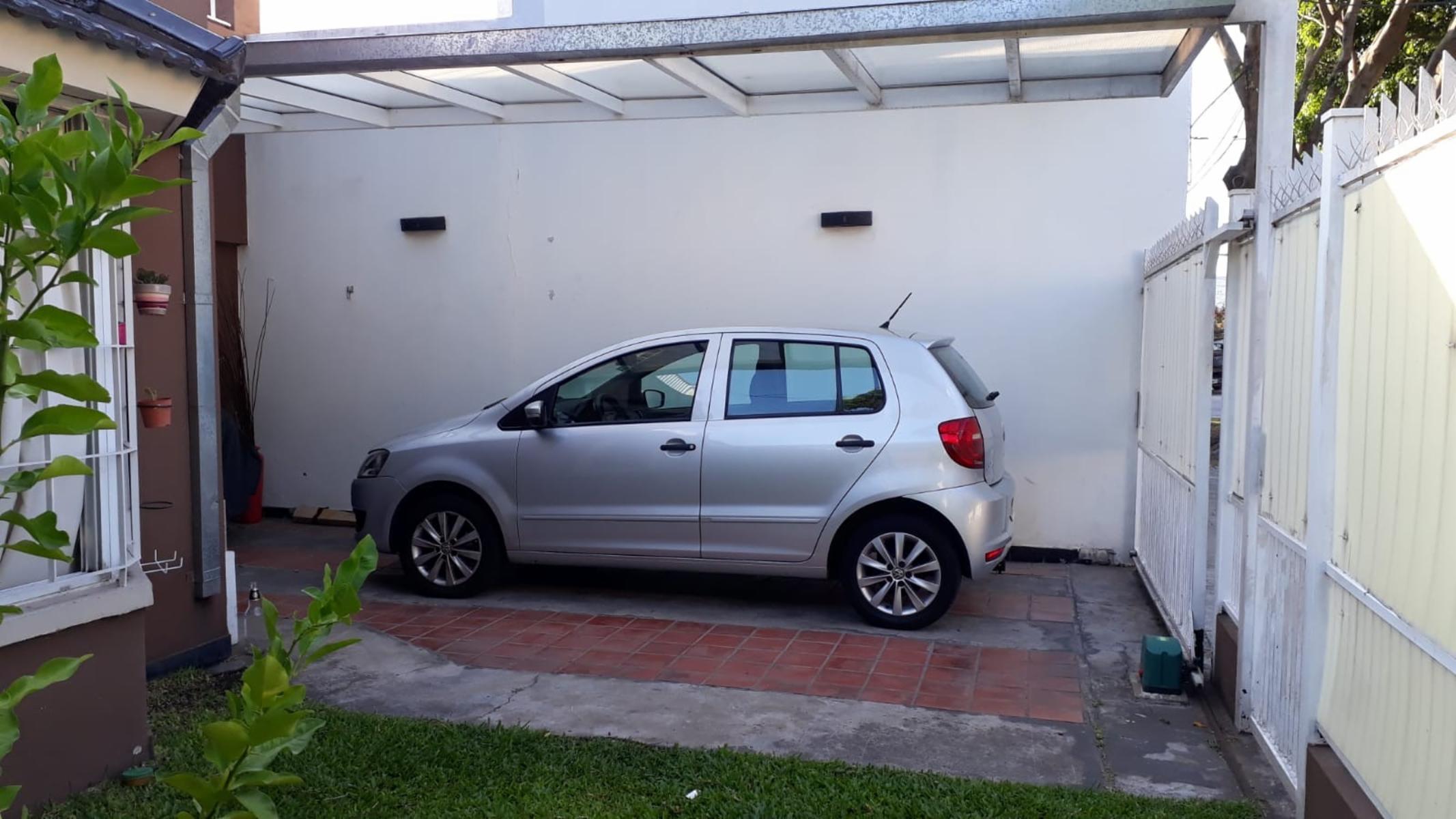 Combet 6852 · San Martín — foto 5