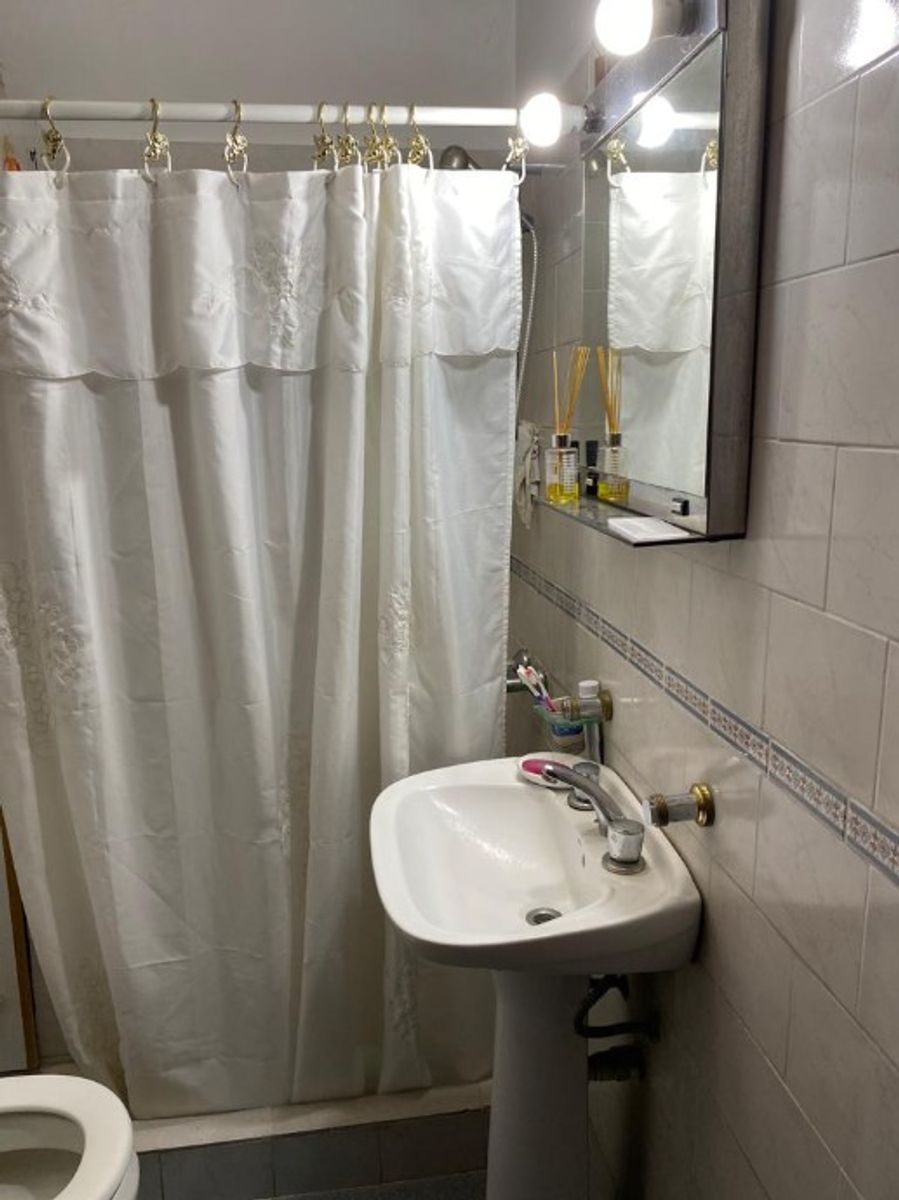 España 2155 · Morón — foto 9