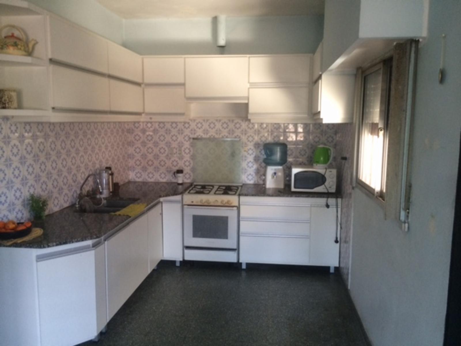 Pellegrini 809 · Quilmes — foto 10