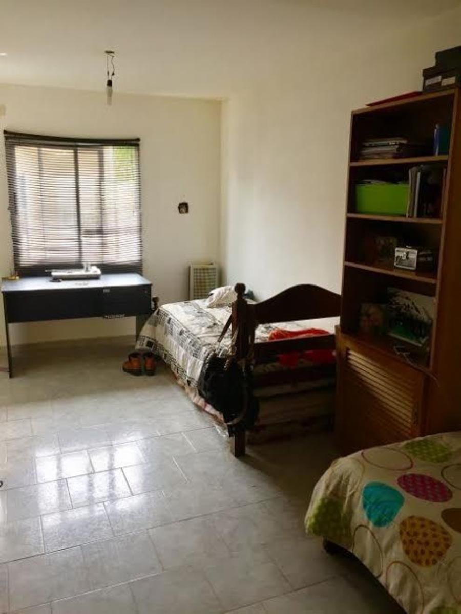 ZAPIOLA 100 · Almirante Brown — foto 4