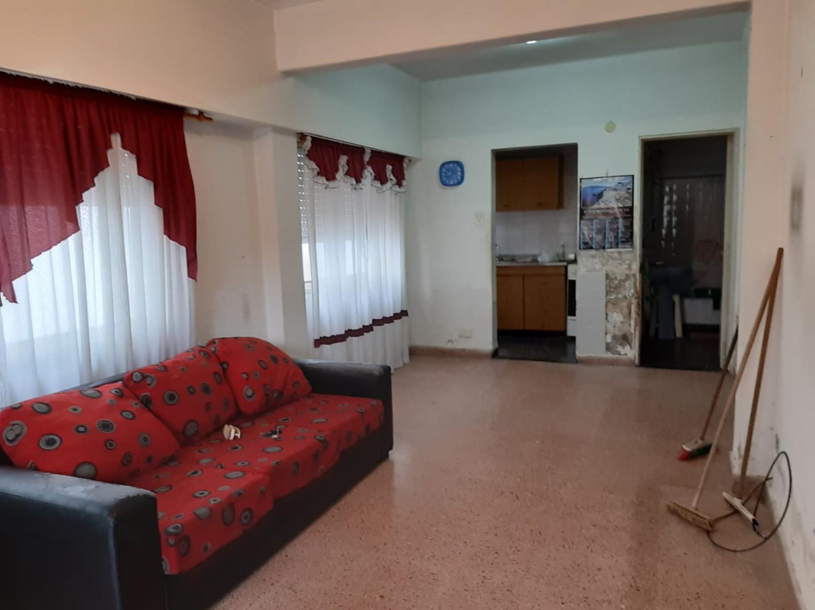 PARAGUAY 1140 · Morón — foto 4