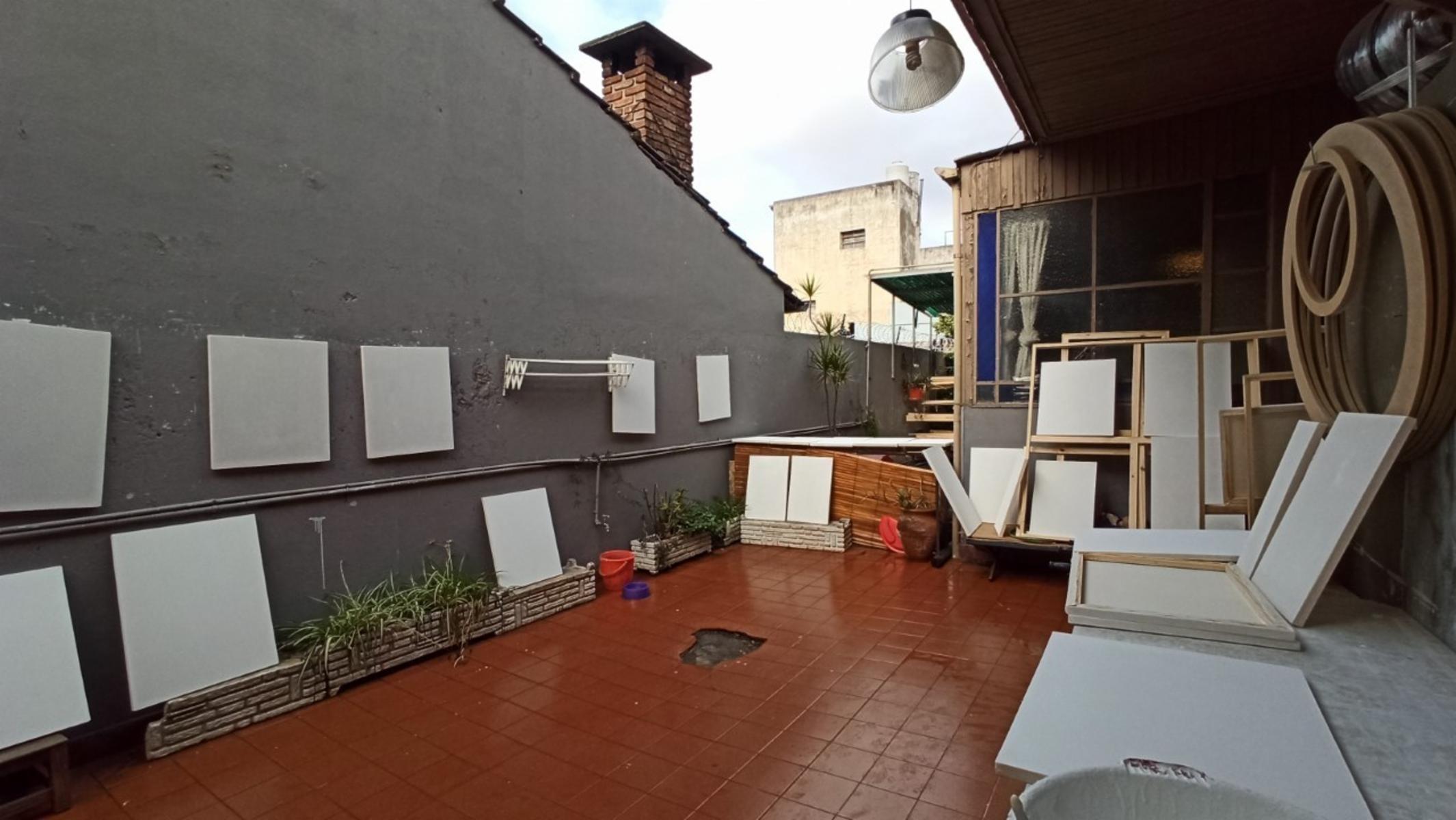 ESQIU 2340 · Lanús — foto 6