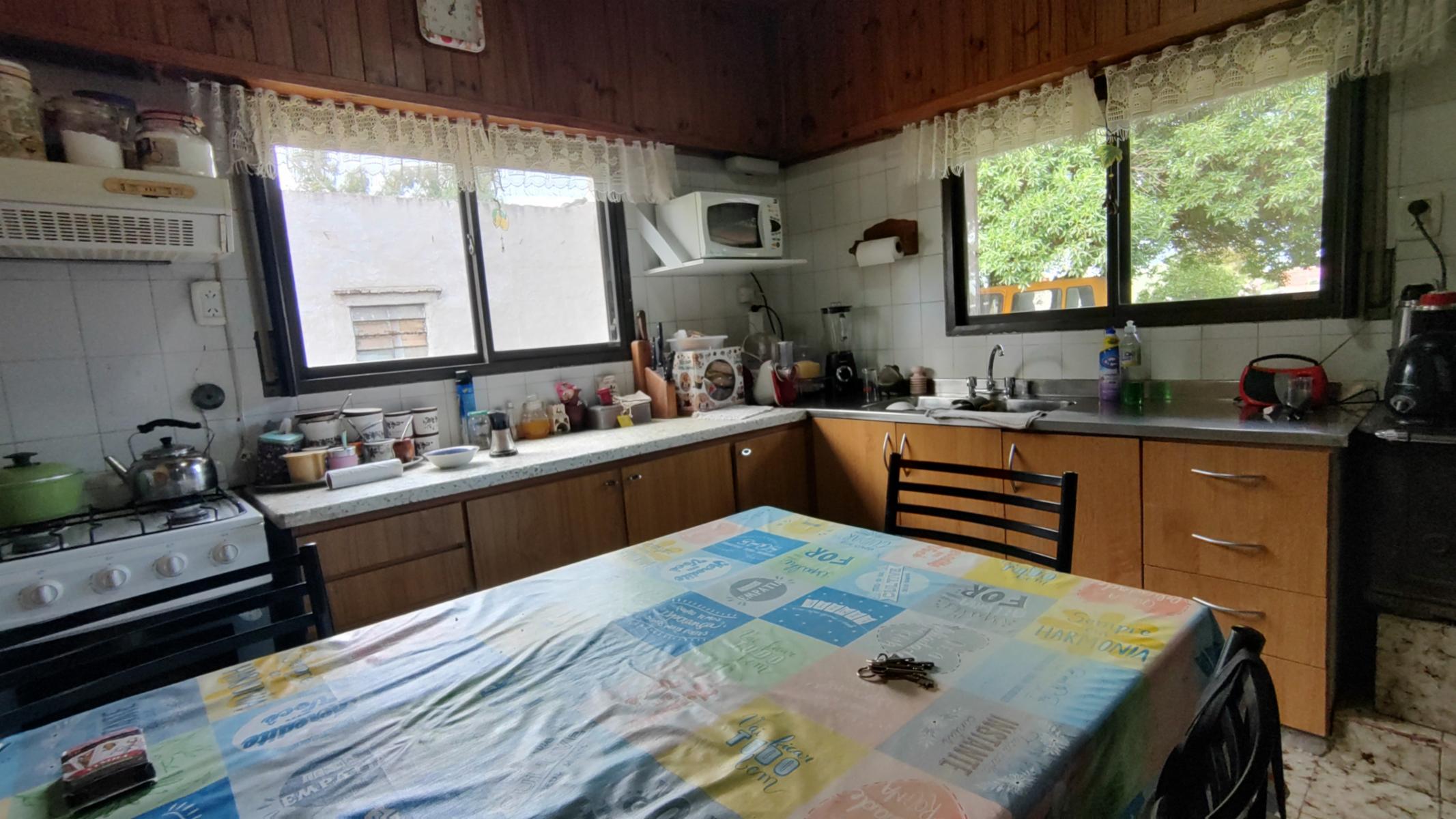 VENDO CASA EN ORENSE (ALBERDI 500) · Tres Arroyos — foto 14
