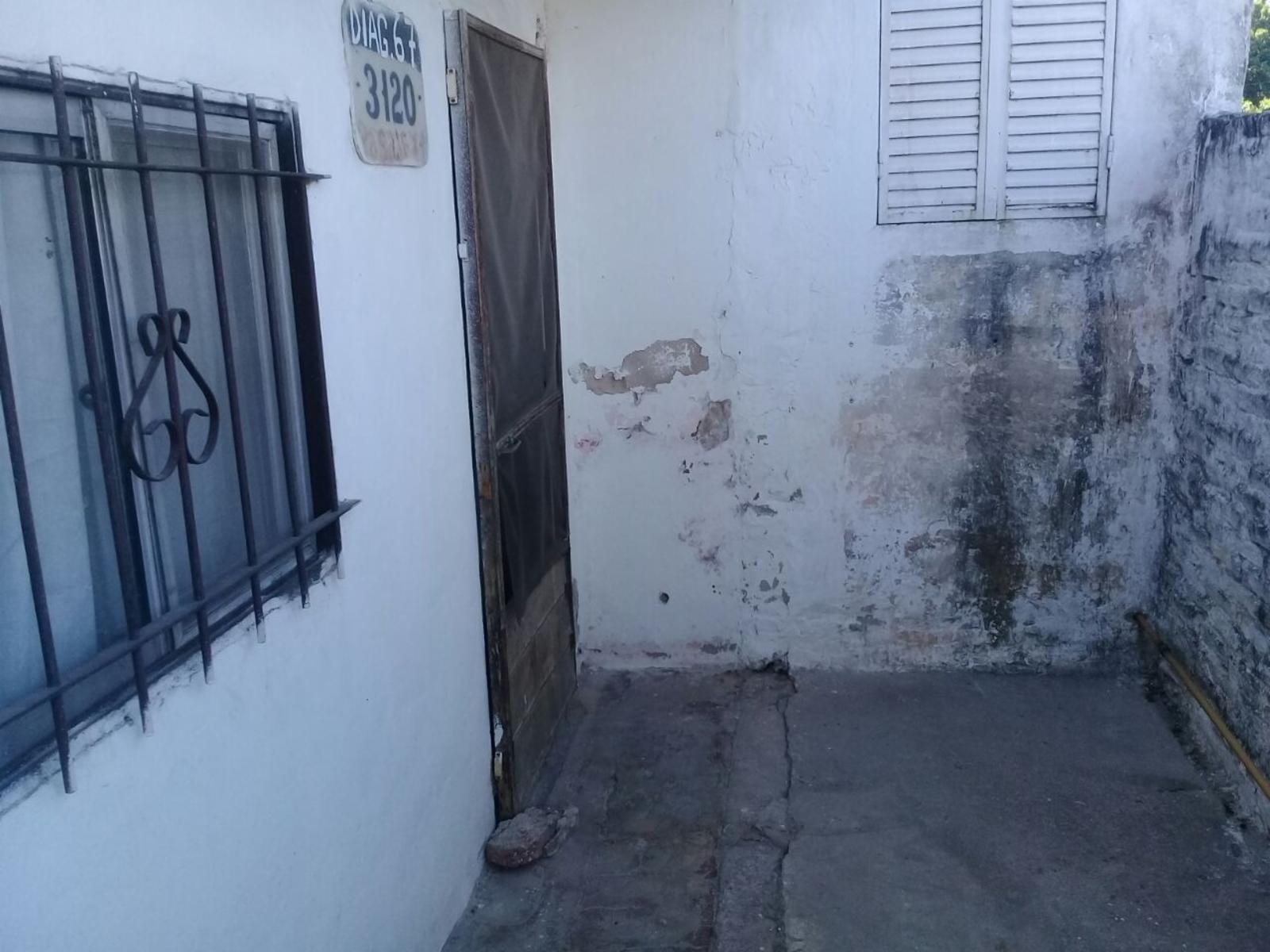 Calle p 3100 · San Martín — foto 3