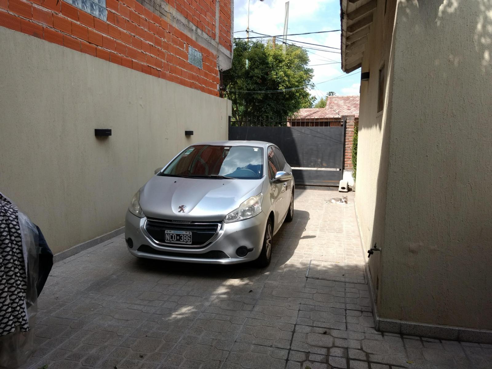 NEUQUEN 700 · Morón — foto 15