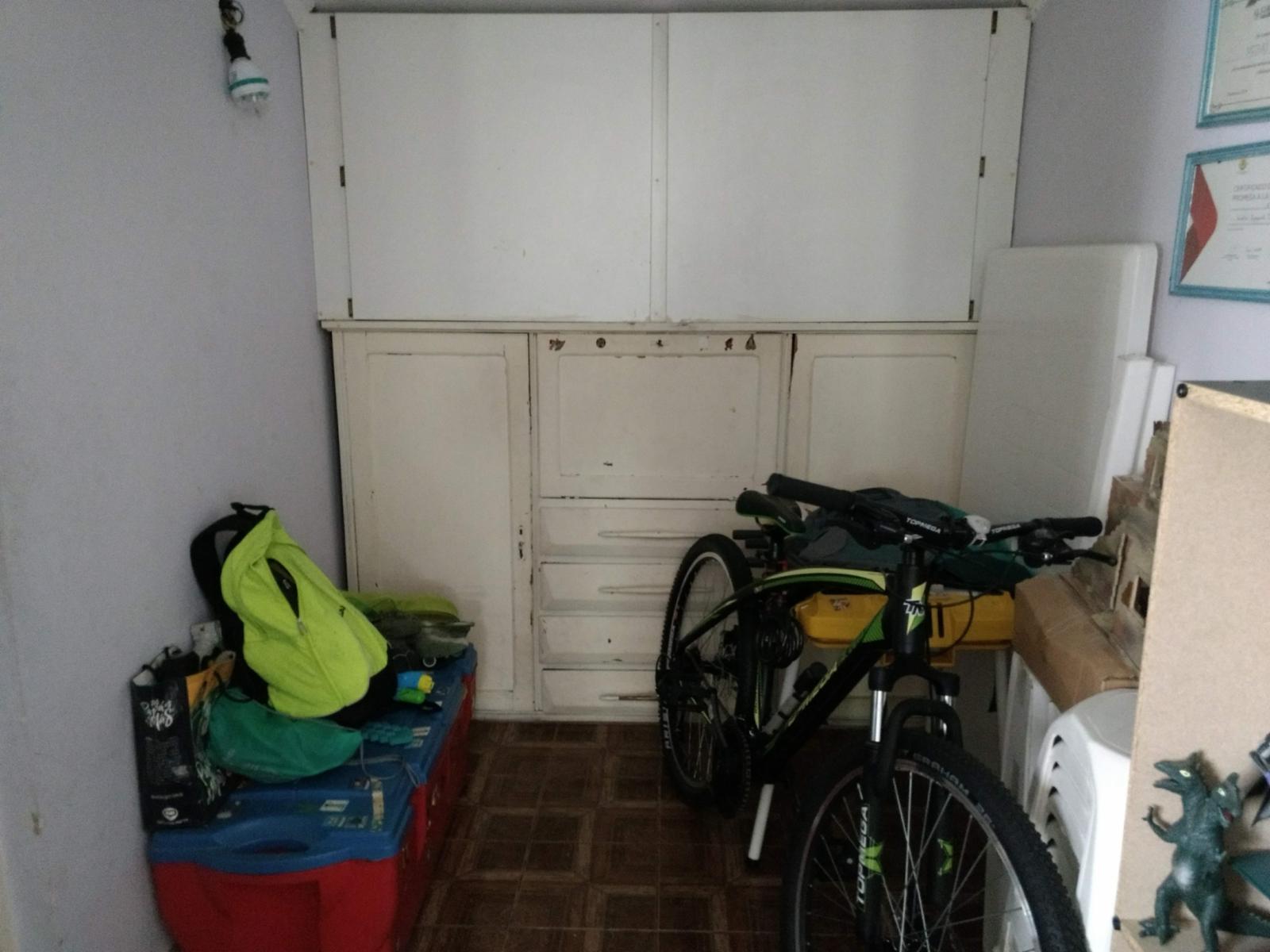 NEUQUEN 700 · Morón — foto 8