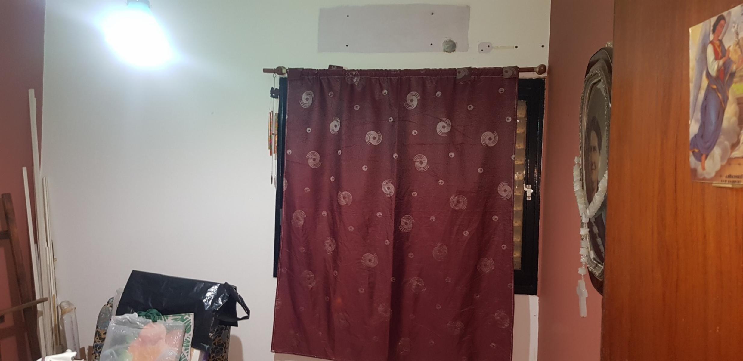 Departamento de 3 ambientes en Moron Sur, dentro de barrio cerrado con parque, con 2 amplios dormitorios con vista al parque y amplio living , cocina, lavadero integrada, baño completo. Oportunidad