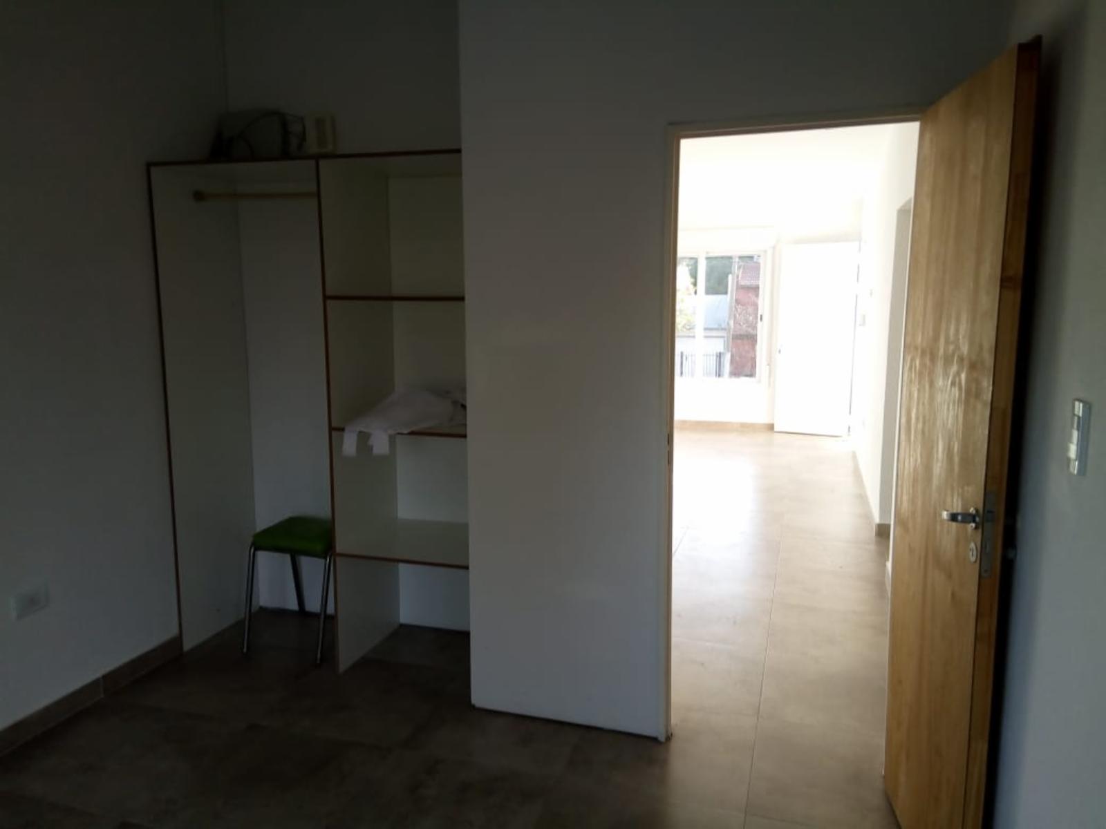 L. SUTTON 540 · Monte Hermoso — foto 8