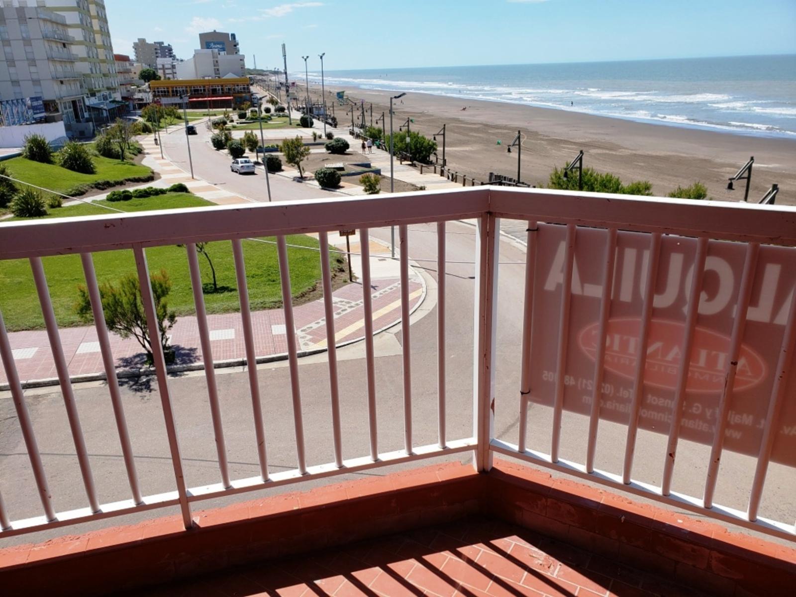 Costanera y Patagonia · Monte Hermoso — foto 11