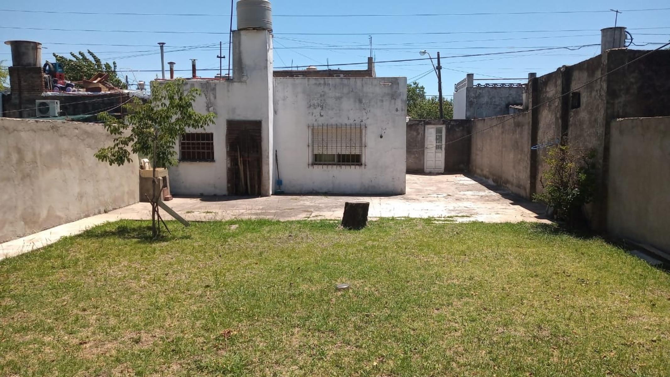 AZUL 3622 · Morón — foto 5