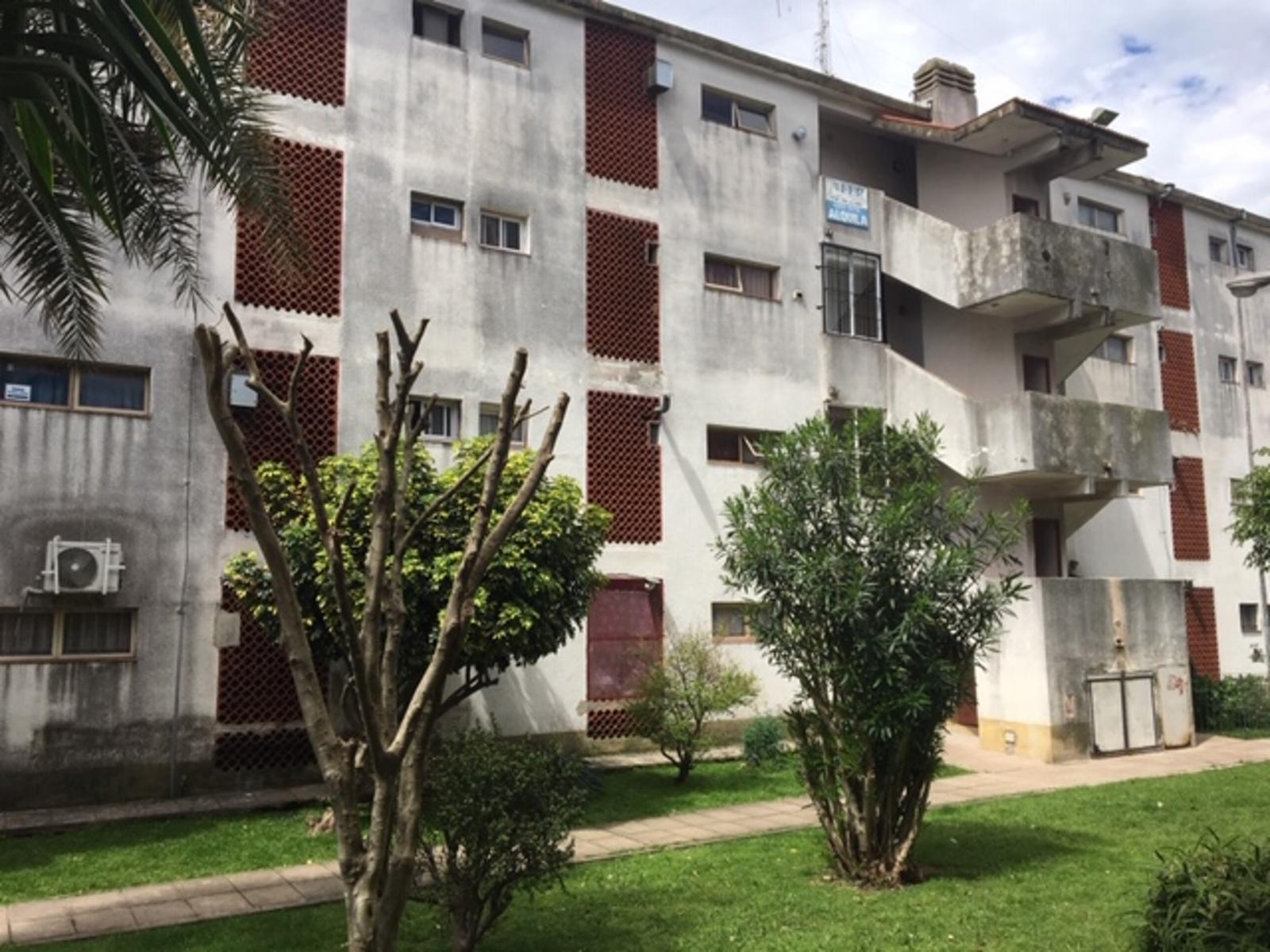 3 ambientes en Barrio Naval