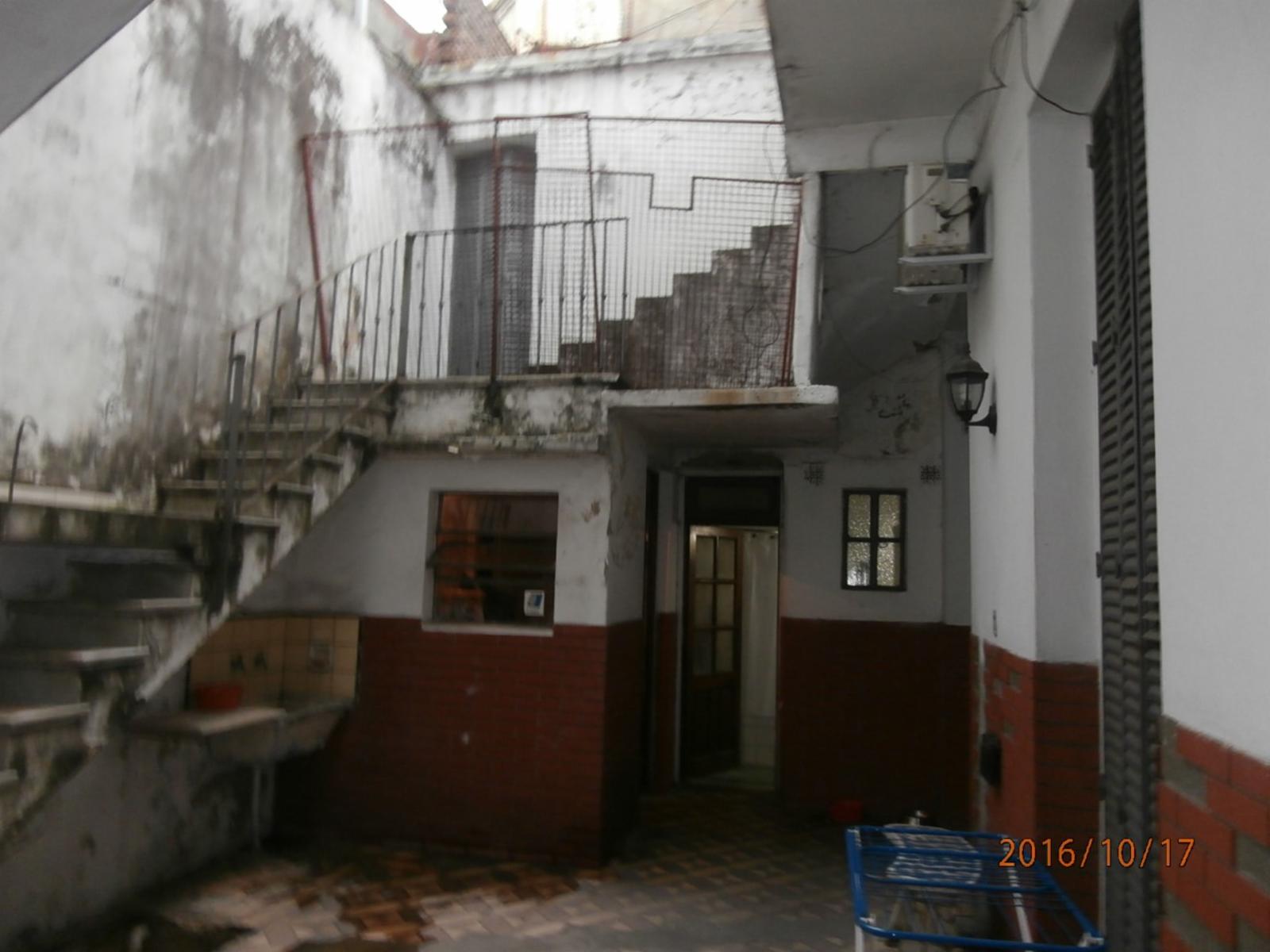 PASAJE TIMBUES 2000 · Boedo — foto 11