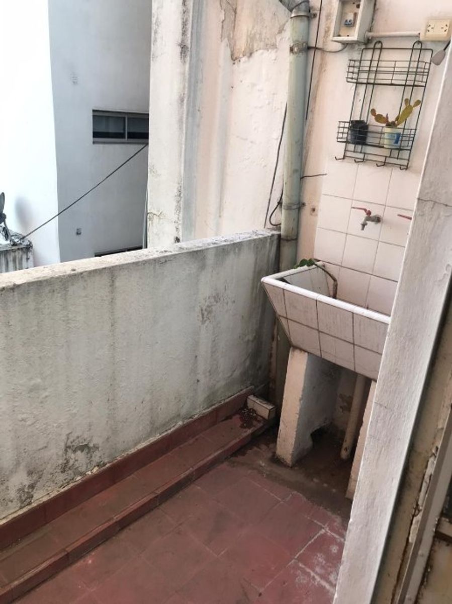Buen Viaje 1059 · Morón — foto 10