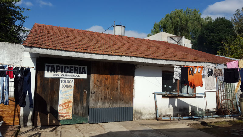 Escobar,Barrio  Las  Lomas,  Santa  Cruz,  Esquina San  Isidro · Escobar — foto 3