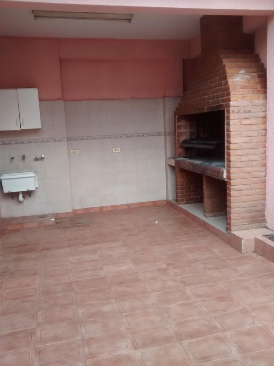 GOBERNADOR COSTA 307 · La Matanza — foto 8