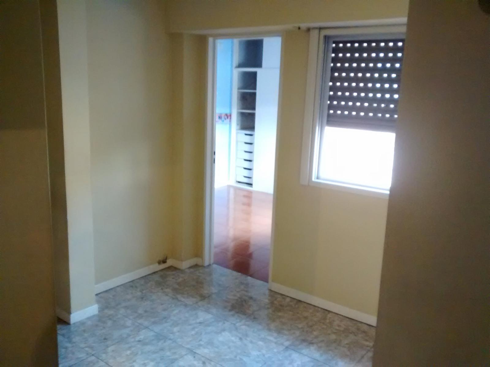 GOBERNADOR COSTA 307 · La Matanza — foto 10