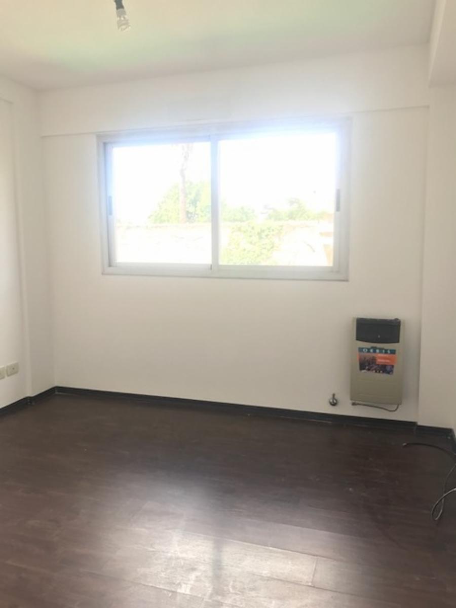 Pola 435 · Villa Luro — foto 9