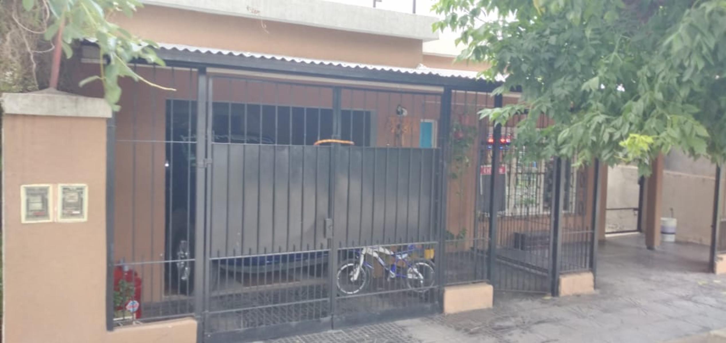 Muy linda casa con negocio funcionando oportunidad