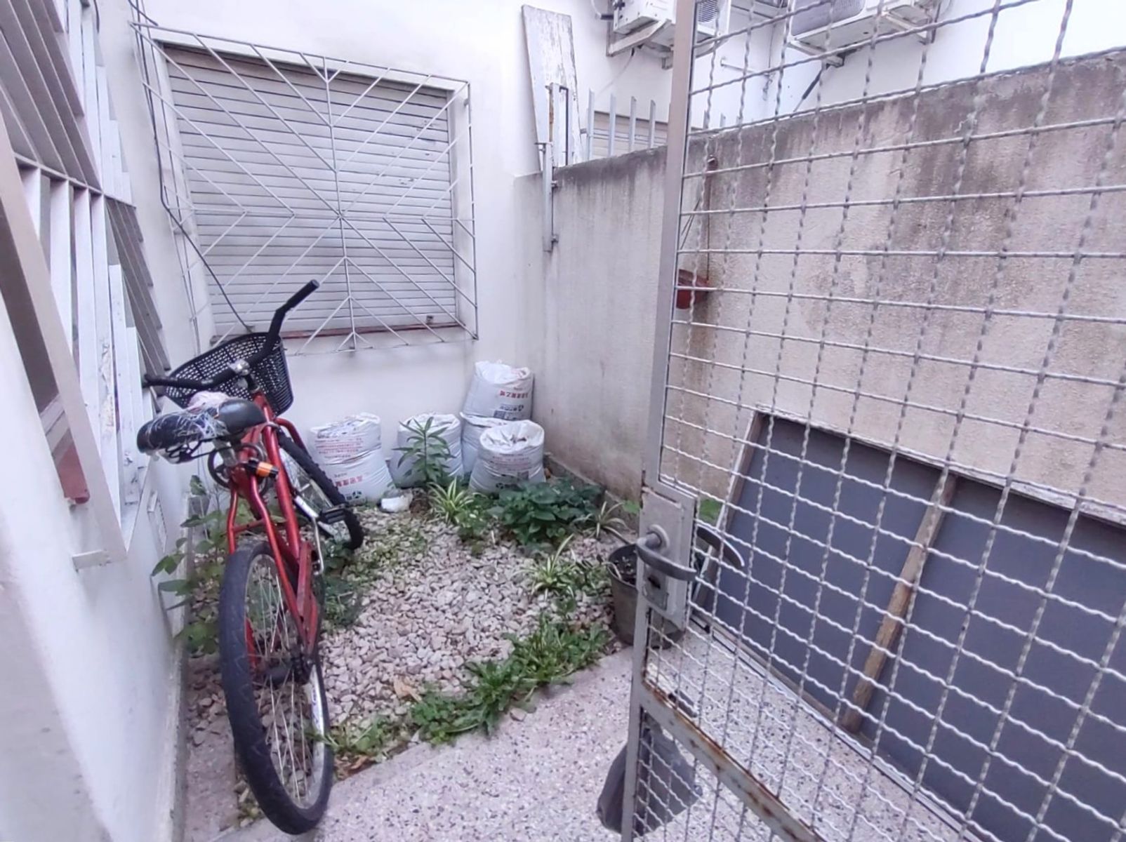 GARAY 900 2 · La Matanza — foto 12