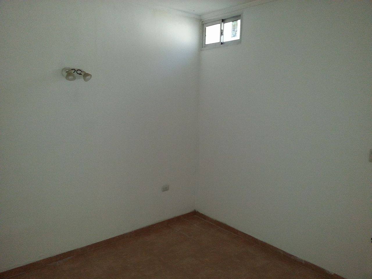 27 Nº 610 · Balcarce — foto 6