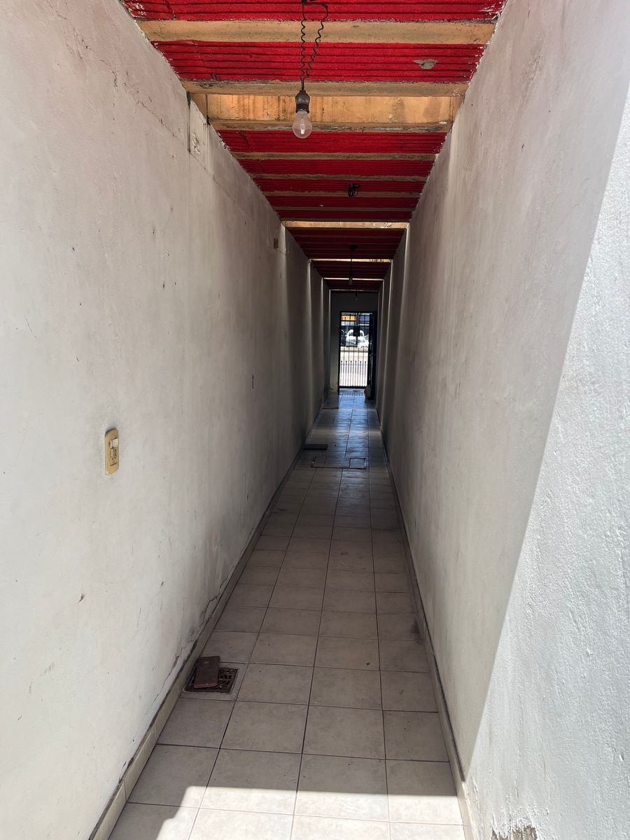 Avenida Juan Manuel de Rosas 4675 · La Matanza — foto 20
