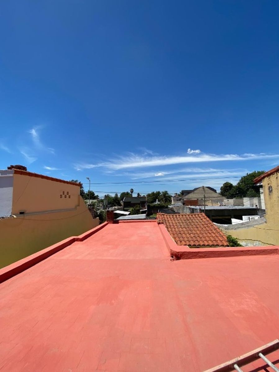 Toscano 575 · Morón — foto 14