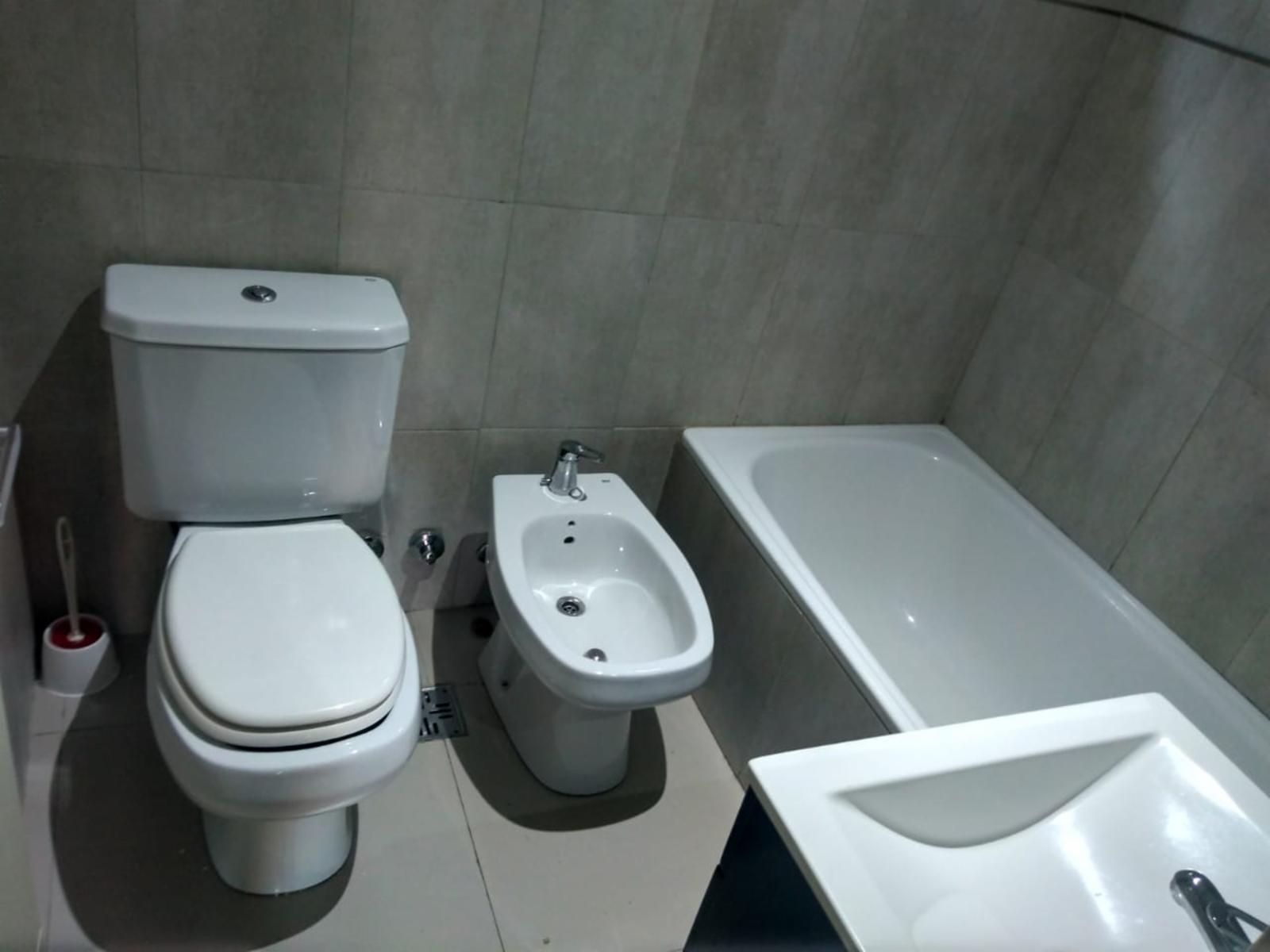 SAAVEDRA 400 · Lomas De Zamora — foto 6