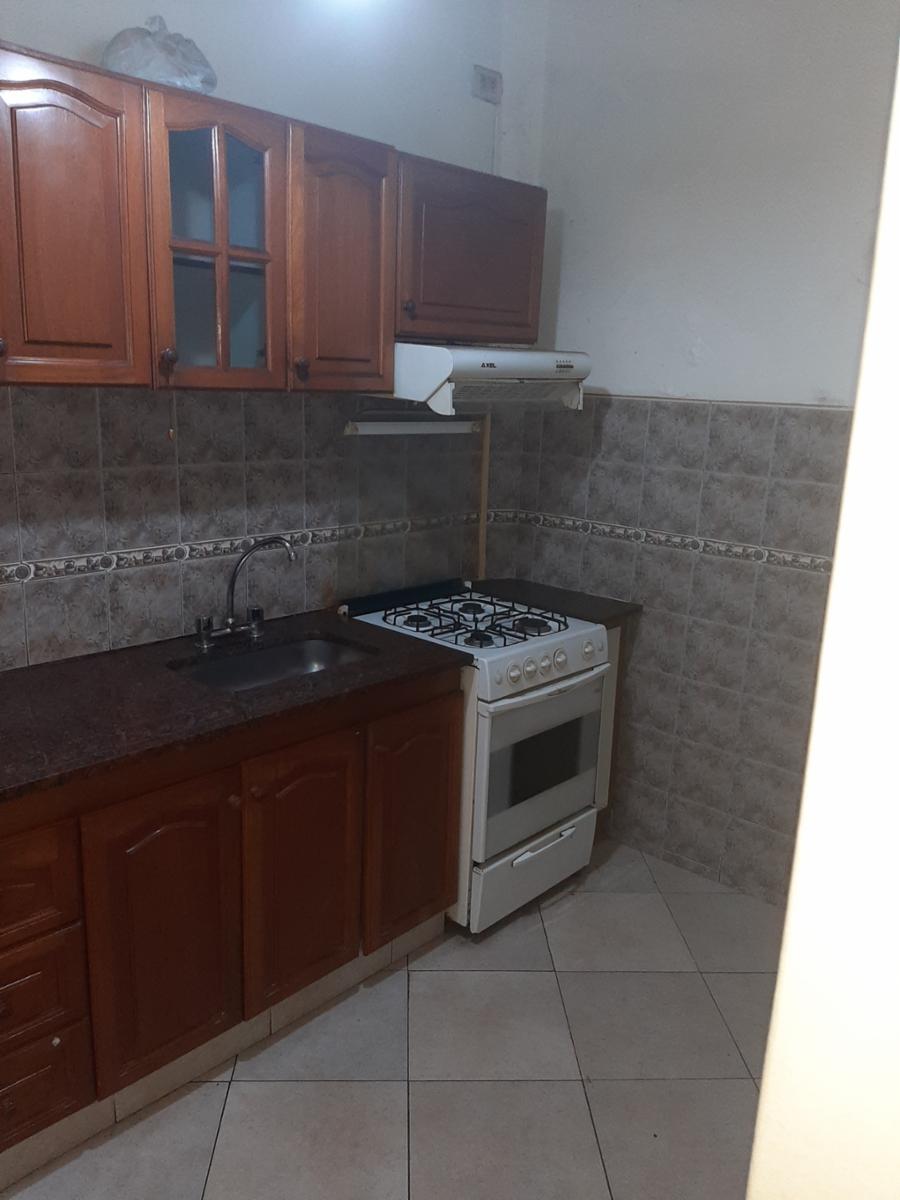 Lainez 2120 · Morón — foto 5