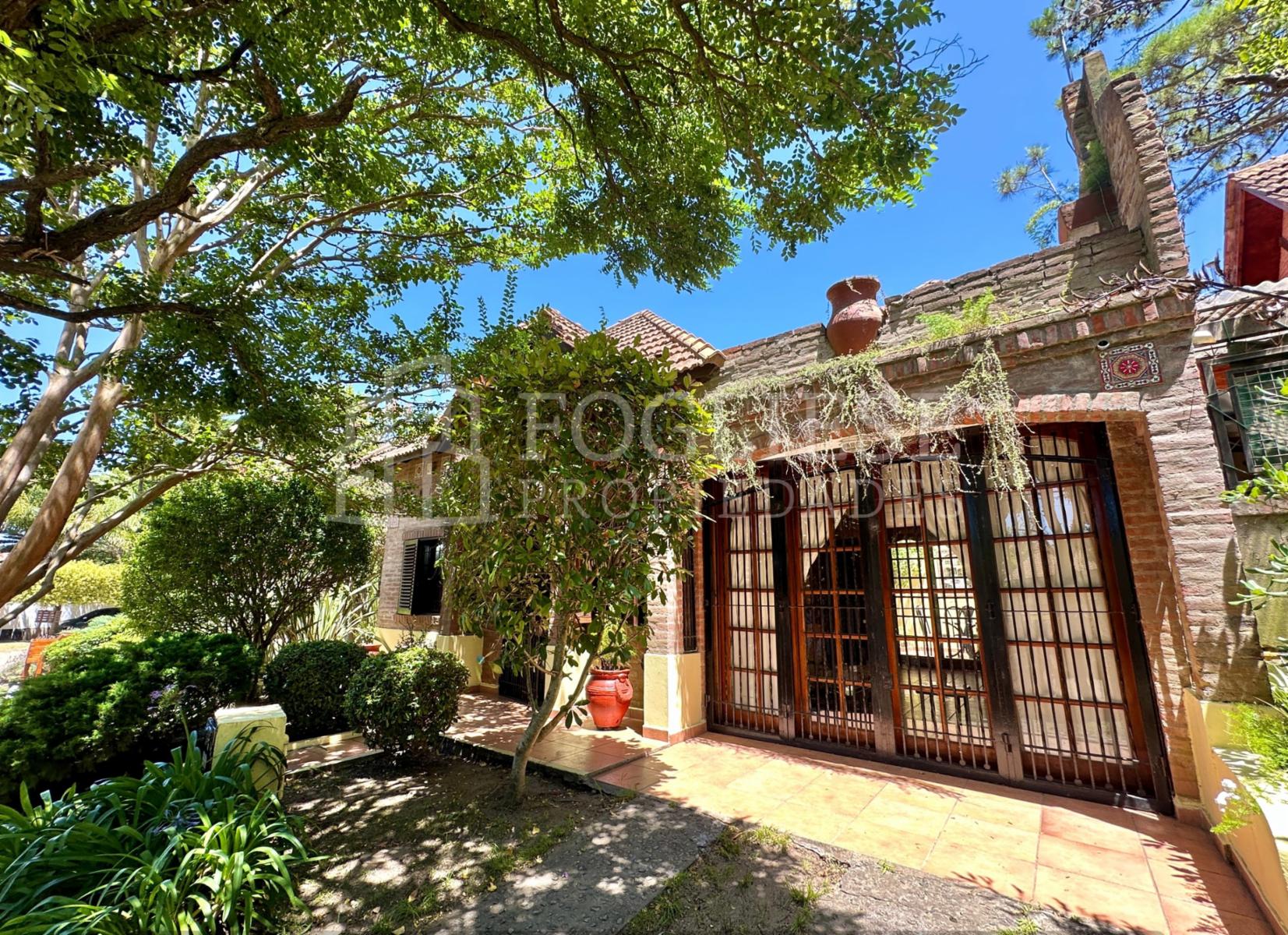 Avenida 4 entre Paseos 121 y 122 · Villa Gesell — foto 22