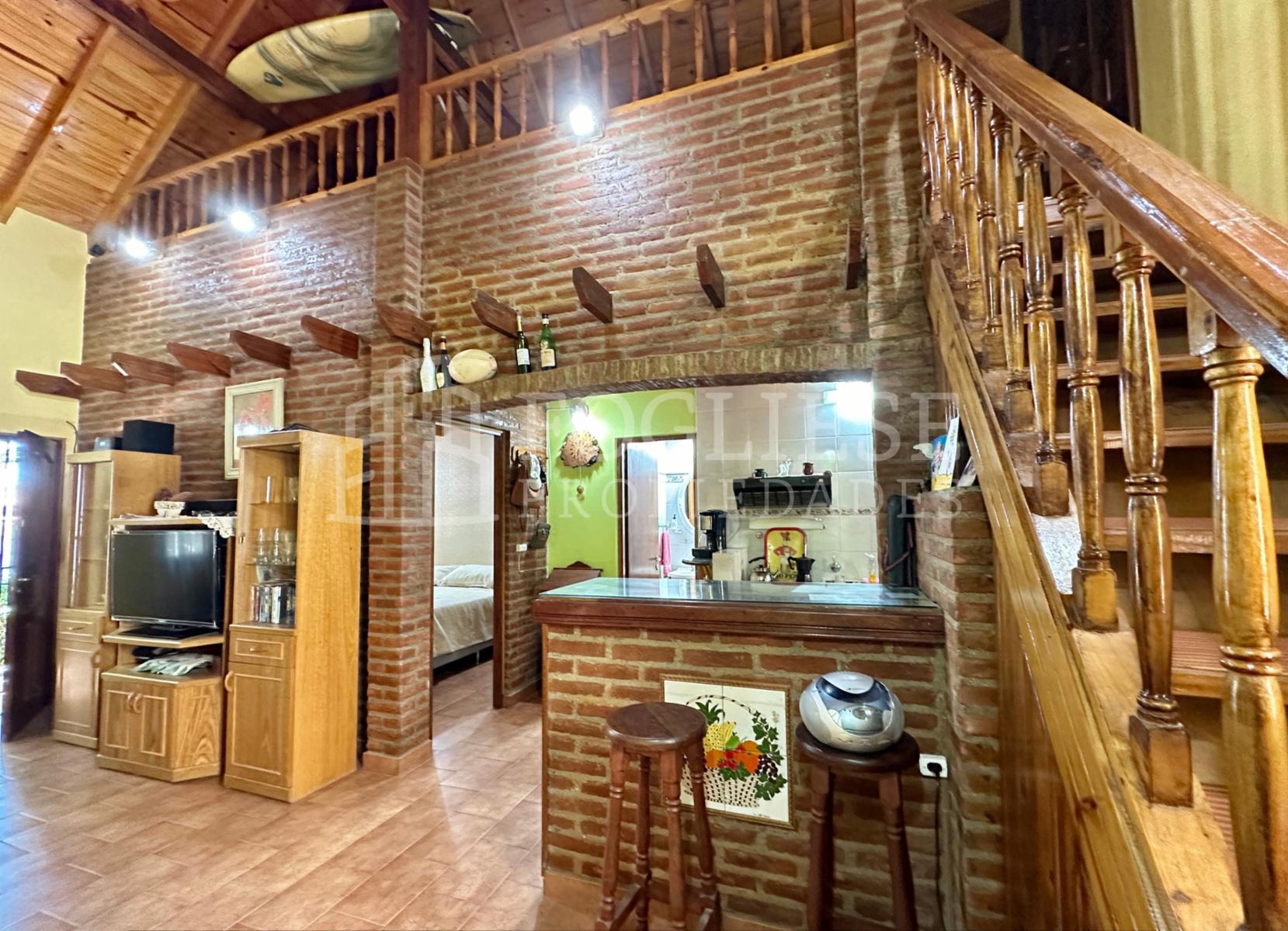 Avenida 4 entre Paseos 121 y 122 · Villa Gesell — foto 8