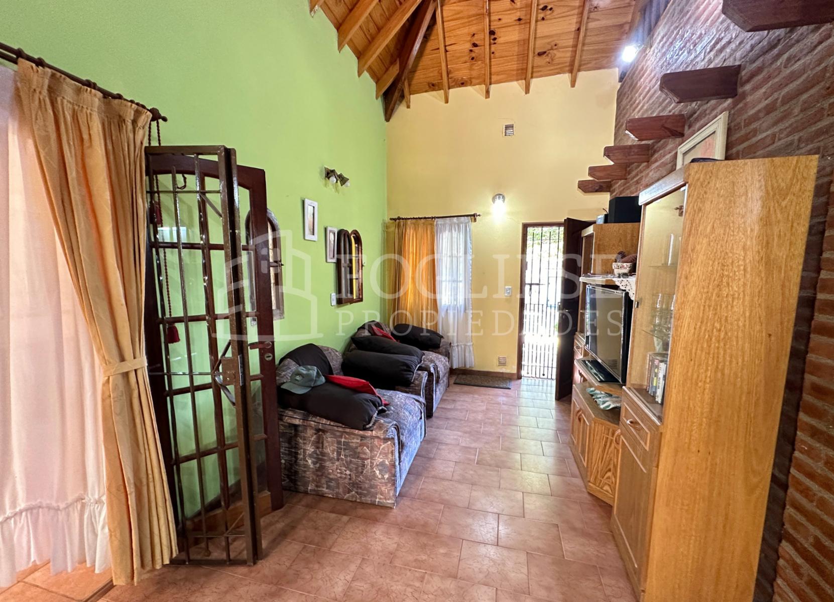 Avenida 4 entre Paseos 121 y 122 · Villa Gesell — foto 9