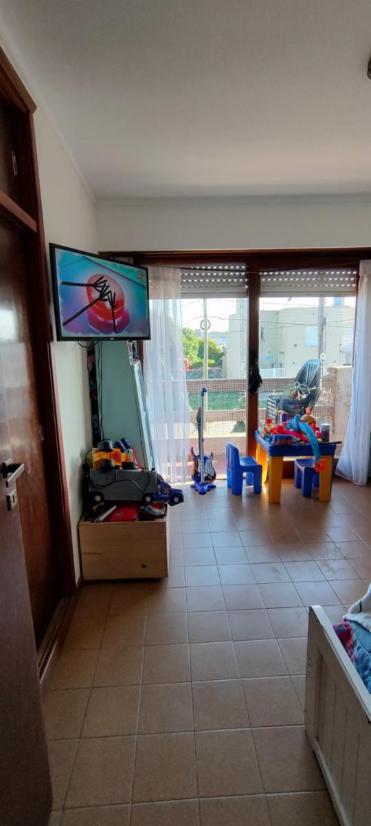 VENDO CASA Y DEPTOS (CALLE 65 ESQ 12) NECOCHEA · Necochea — foto 15