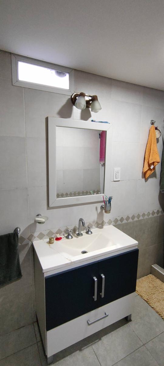 VENDO CASA Y DEPTOS (CALLE 65 ESQ 12) NECOCHEA · Necochea — foto 27